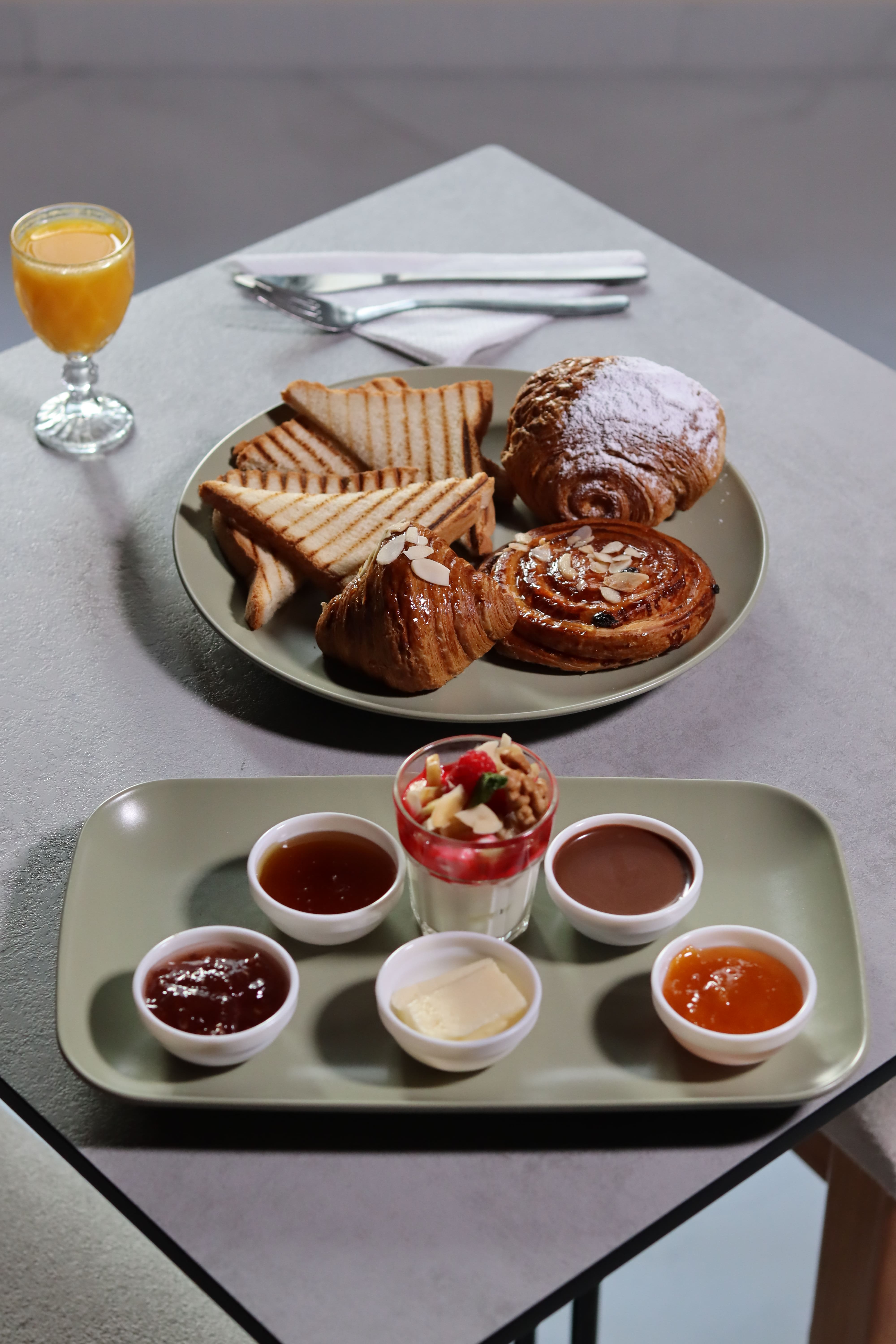 Petit déjeuner Français